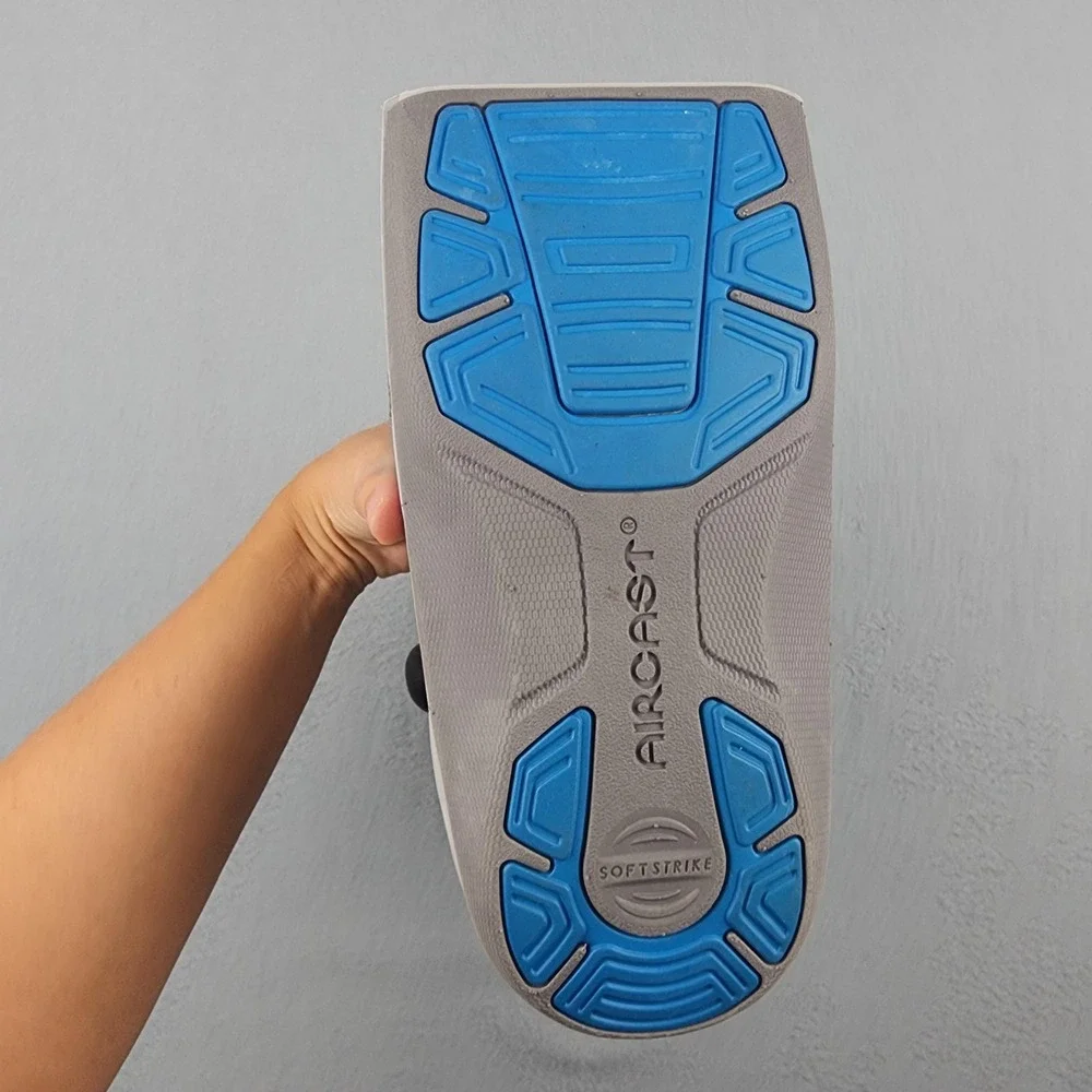 Aircast SoftStrike Short Walking Boot Small Gray Orthopedic Ankle Brace Support